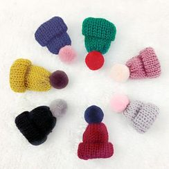 HEDGY - Beanie Brooch HEDGY - Beanie Brooch
