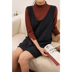 CHERRYKOKO - Mock-Neck 3/4-Sleeve Sweater CHERRYKOKO - Mock-Neck 3/4-Sleeve Sweater