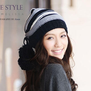 Set: Pompom Stripe Beanie + Scarf