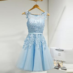 皇家尚品 - 无袖刺绣礼服裙 皇家尚品 - 无袖刺绣礼服裙