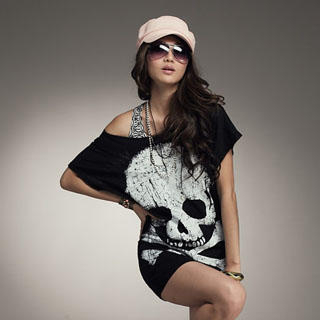 Skull Print Cut-Out T-Shirt