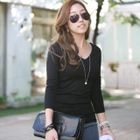 PIPPIN - V-Neck Long-Sleeve Top