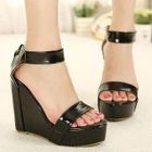 Mancienne - Metallic Wedge Sandals