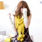 Tokyo Fashion - Pompom-Detail Knit Scarf