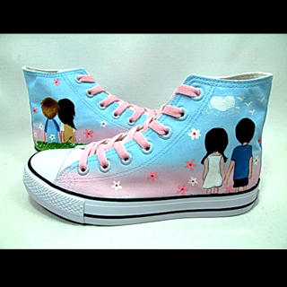 'Happy Couple' Sneakers 'Happy Couple' Sneakers