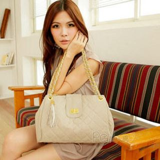 Tassel Quilted Shoulder Bag