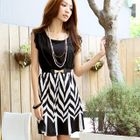 Tokyo Fashion - Sleeveless Chevron Panel Dress