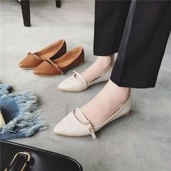Hipsole - Faux-Leather Pointy Toe Flats Hipsole - Faux-Leather Pointy Toe Flats