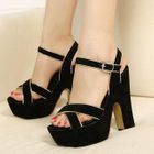 Mancienne - Cross-Strap Platform Heel Sandals