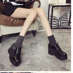 周董女鞋 - 船跟牛津鞋 周董女鞋 - 船跟牛津鞋