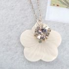 MyLittleThing - Flower Shell Necklace