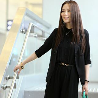 Lace Cuff Blazer Lace Cuff Blazer
