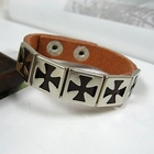OWL Fashion - Genuine-Leather Studded Bangle