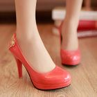 Smoothie - Chain-Accent Platform Pumps