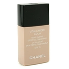 Chanel - Vitalumiere Aqua Ultra Light Skin Perfecting Make Up SFP 15 - # B40 Beige Desert Chanel - Vitalumiere Aqua Ultra Light Skin Perfecting Make Up SFP 15 - # B40 Beige Desert