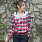 CatWorld - Lace Peter-Pan Collar Plaid Top