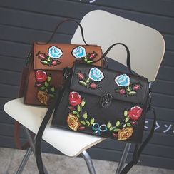 Pandabada - 刺繡翻蓋斜挎包 Pandabada - 刺繡翻蓋斜挎包