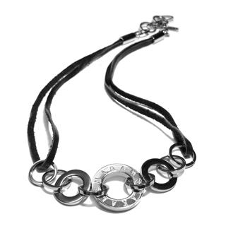 Interlocking Ring Necklace Interlocking Ring Necklace