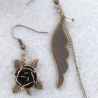 MyLittleThing - Vintage Rose and Feather Earrings MyLittleThing - Vintage Rose and Feather Earrings