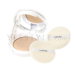 Skin Luminant Pact SPF 32 PA+++ (#03 True Beige) Skin Luminant Pact SPF 32 PA+++ (#03 True Beige)