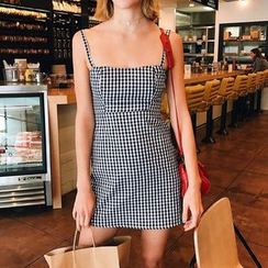LIVA GIRL - Gingham Mini Dress LIVA GIRL - Gingham Mini Dress