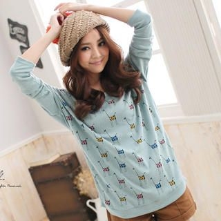 Long Sleeve Giraffe-Print T-Shirt Long Sleeve Giraffe-Print T-Shirt