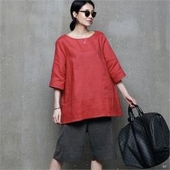 HALUMAYBE - Round-Neck Elbow-Sleeve Top HALUMAYBE - Round-Neck Elbow-Sleeve Top