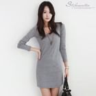 Stylementor - V-Neck T-Shirt Dress