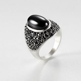 Rhinestone Jeweled Ring