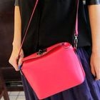 19th Street - Twist-Lock Cross Bag