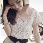 D.P-Shop - Contrast Collar Lace Top
