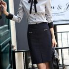 STYLEKELLY - Chain Accent Pencil Skirt