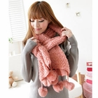 Tokyo Fashion - Pompom-Detail Scarf