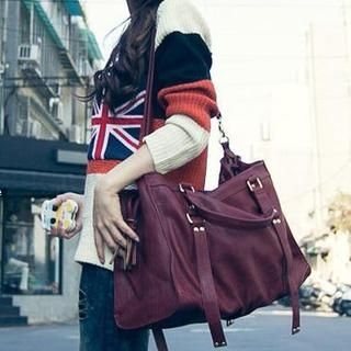 PUFII - Convertible Faux-Leather Buckled Shoulder Bag PUFII - Convertible Faux-Leather Buckled Shoulder Bag