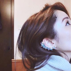 Ticoo - Set: Crystal Clip-On Feather Ear Cuff + Stud Earring Ticoo - Set: Crystal Clip-On Feather Ear Cuff + Stud Earring