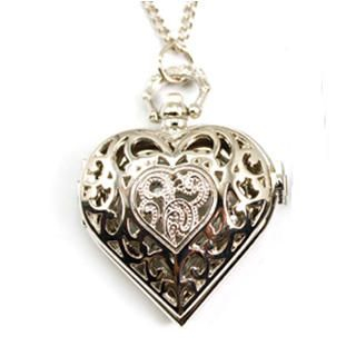 Vintage Heart-Shaped Pocket Watch Vintage Heart-Shaped Pocket Watch