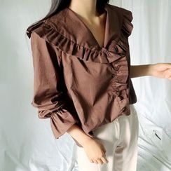 ATTYSTORY - Ruffled Bertha-Collar Blouse ATTYSTORY - Ruffled Bertha-Collar Blouse