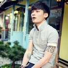 Style Engin - Contrast-Trim Polo Shirt