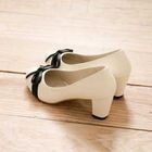 Smoothie - Contrast Bow-Accent Pumps