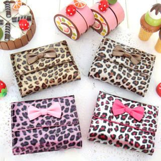 Bow-Accent Leopard Print Wallet Bow-Accent Leopard Print Wallet