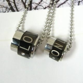 Rhinestone Pendant Necklace