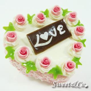 XL Handmade Pink Rose Love Heart Cake Pin