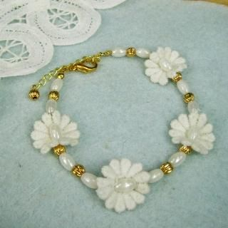 Vintage Classic Lace Flower Bracelet(White) Vintage Classic Lace Flower Bracelet(White)