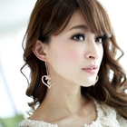 Tokyo Fashion - Rhinestone Accent Heart Earrings