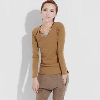 Long Sleeve V-Neck Tee Long Sleeve V-Neck Tee