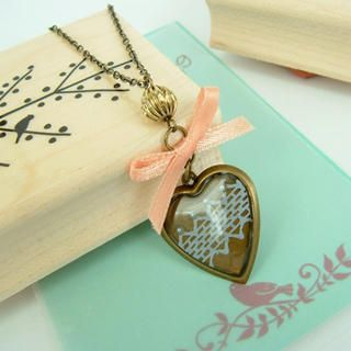 MyLittleThing - Vintage Lace Heart Ribbon Necklace MyLittleThing - Vintage Lace Heart Ribbon Necklace