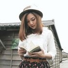 CatWorld - 3/4-Sleeve Ruffled Blouse