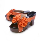 Moscova - Bow-Accent Wedge Sandals
