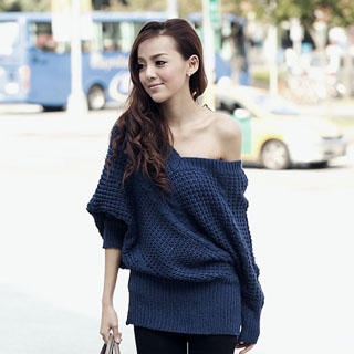Dolman-Sleeve V-Neck Knit Top Dolman-Sleeve V-Neck Knit Top