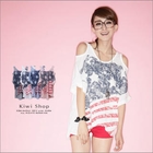 Kiwi Shop - Off-Shoulder Flag-Print Top